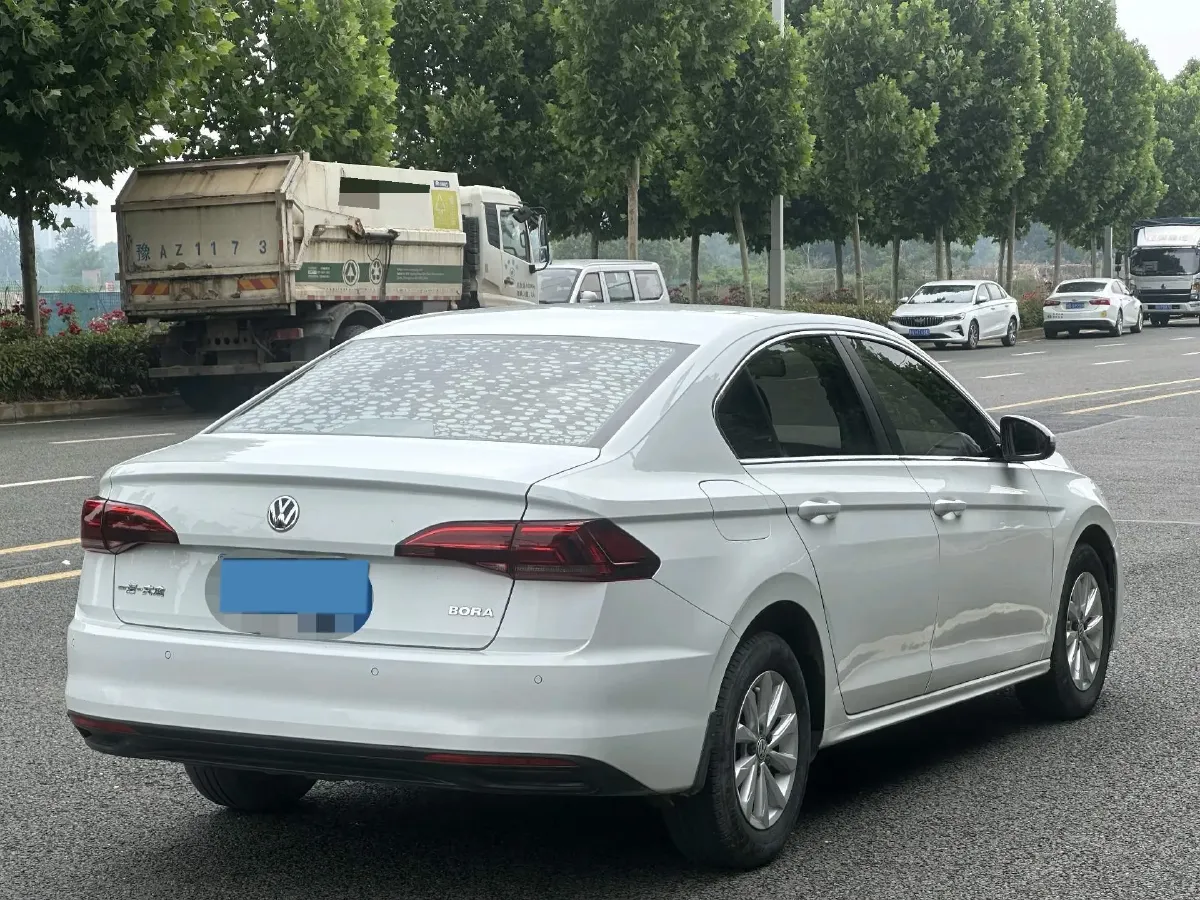 2019 Bestune T77 1.2T 143HP L4 7DCT,autocango,china used car exporter,china ev exporter,chinese used car exporter,chinese used ev exporter