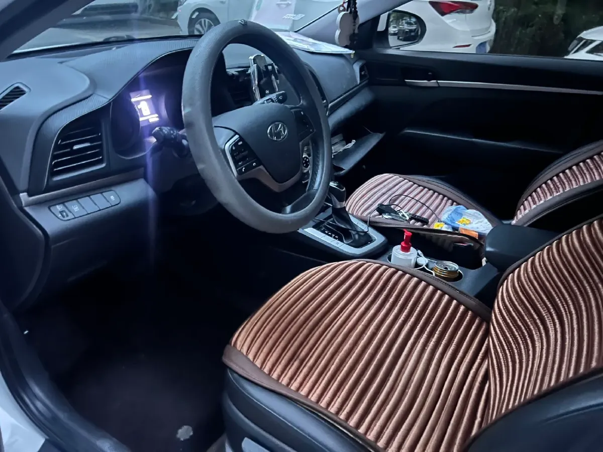 2019 Hyundai Elantra 1.5L 115HP L4 CVT,autocango,china used car exporter,china ev exporter,chinese used car exporter,chinese used ev exporter
