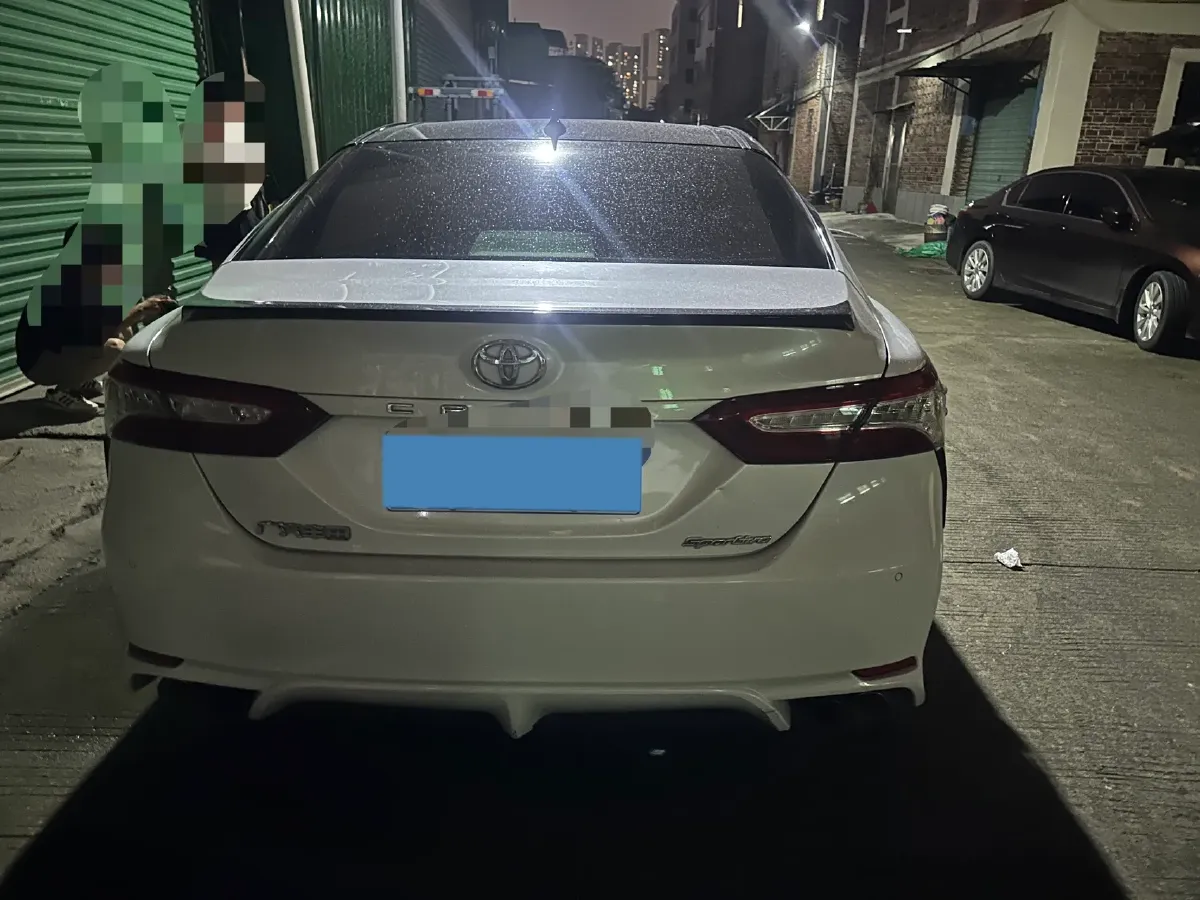 2021 Toyota Camry 2.5L 209HP L4 8AT,autocango,china used car exporter,china ev exporter,chinese used car exporter,chinese used ev exporter