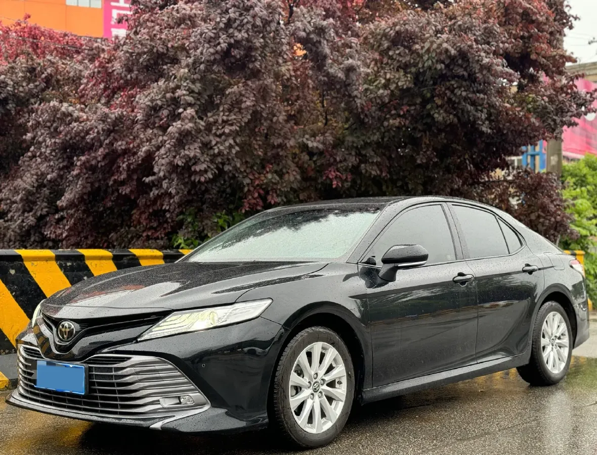 2019 Toyota Camry 2.0L 178HP L4 CVT,autocango,china used car exporter,china ev exporter,chinese used car exporter,chinese used ev exporter