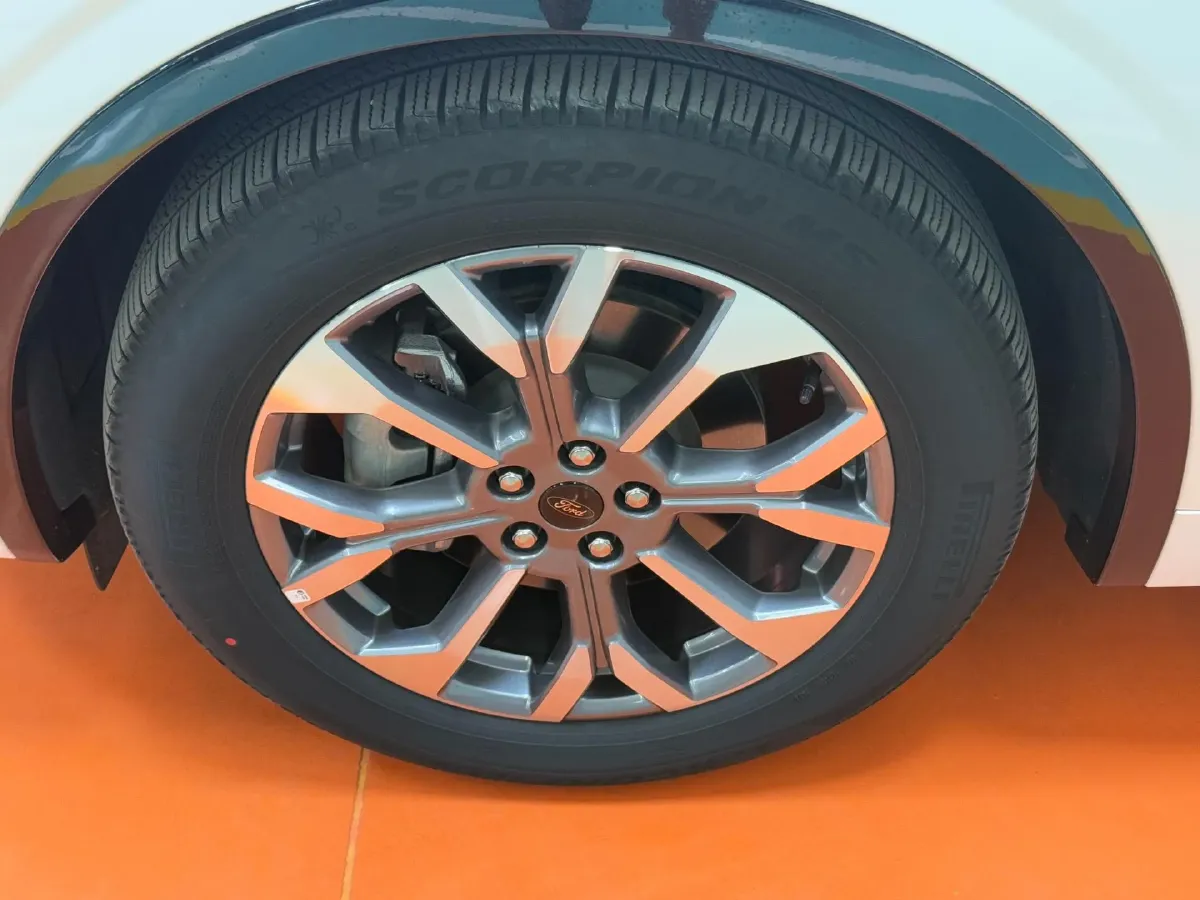 2023 Ford Edge 2.0T 275HP L4 E-CVT Hybrid,autocango,china used car exporter,china ev exporter,chinese used car exporter,chinese used ev exporter