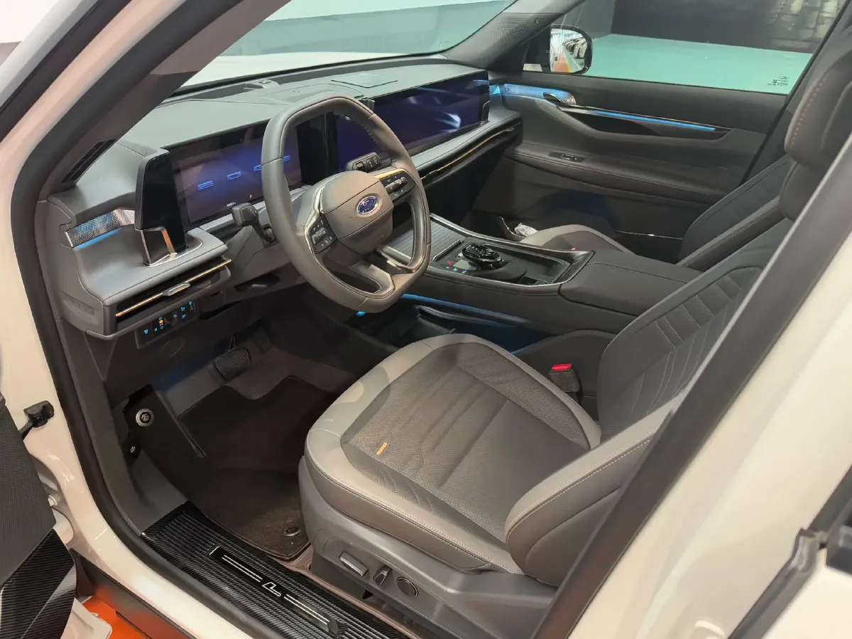 2023 Ford Edge 2.0T 275HP L4 E-CVT Hybrid,autocango,china used car exporter,china ev exporter,chinese used car exporter,chinese used ev exporter