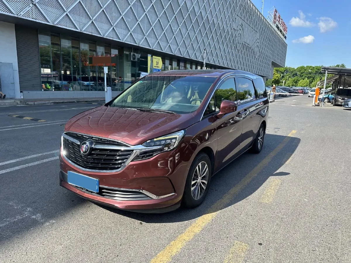 2022 Buick GL8 2.0T 237HP L4 9AT,autocango,china used car exporter,china ev exporter,chinese used car exporter,chinese used ev exporter