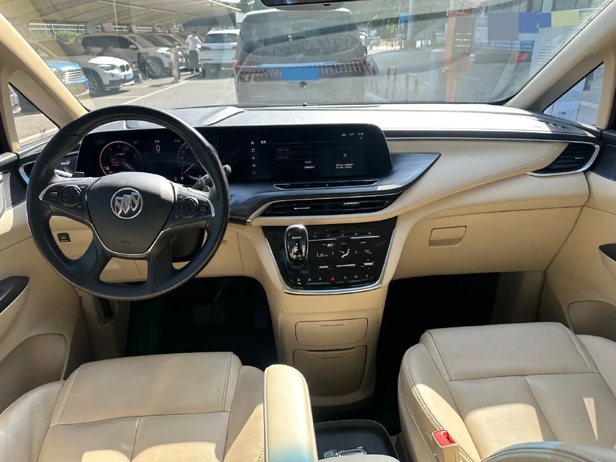 2022 Buick GL8 2.0T 237HP L4 9AT,autocango,china used car exporter,china ev exporter,chinese used car exporter,chinese used ev exporter