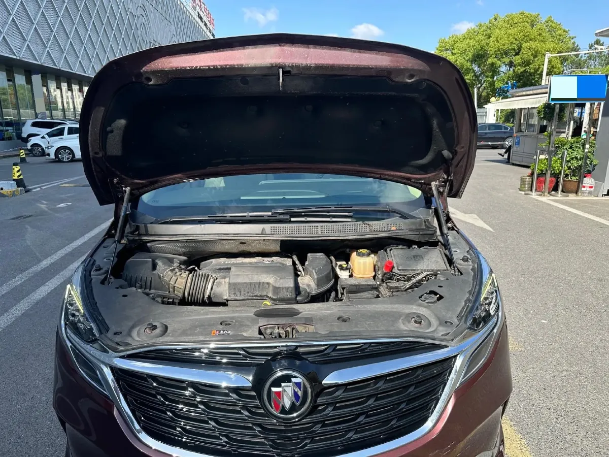 2022 Buick GL8 2.0T 237HP L4 9AT,autocango,china used car exporter,china ev exporter,chinese used car exporter,chinese used ev exporter