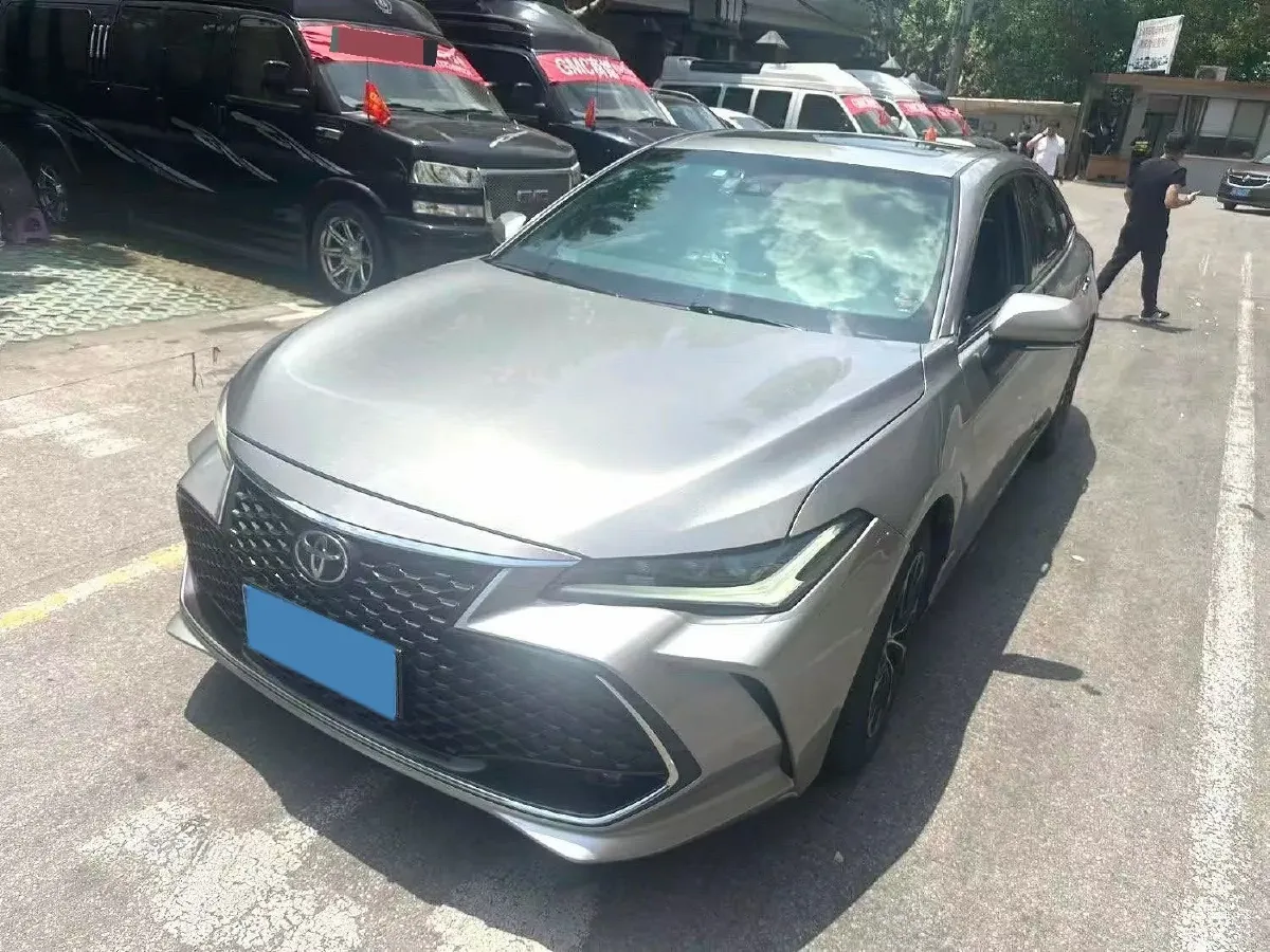 2022 Toyota Avalon 2.5L 209HP L4 8AT,autocango,china used car exporter,china ev exporter,chinese used car exporter,chinese used ev exporter
