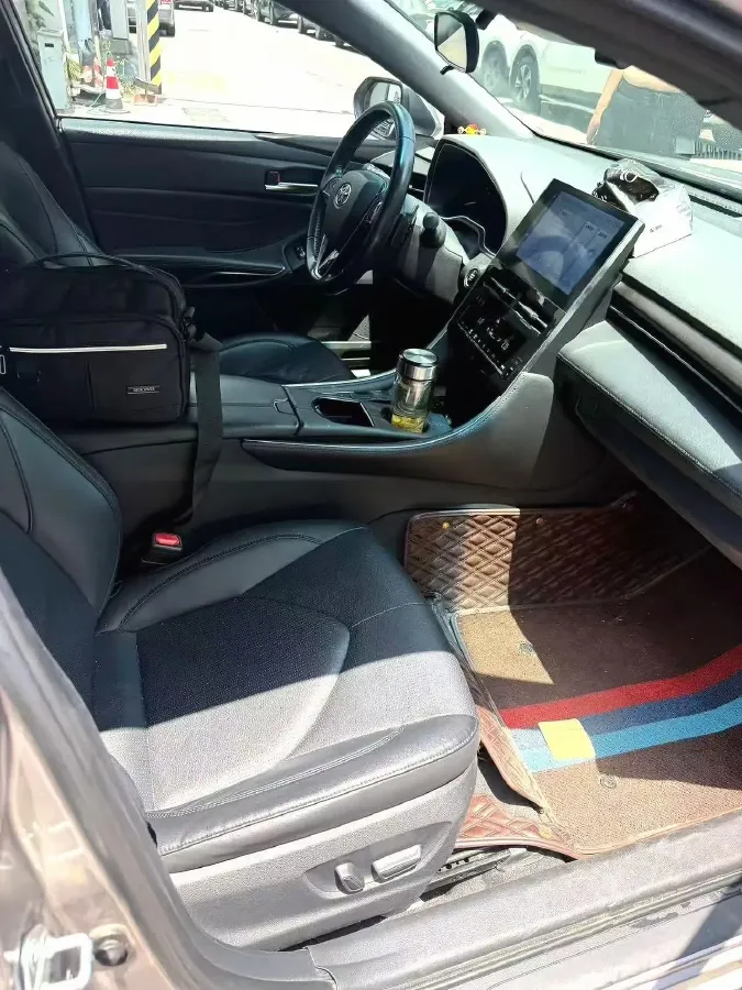 2022 Toyota Avalon 2.5L 209HP L4 8AT,autocango,china used car exporter,china ev exporter,chinese used car exporter,chinese used ev exporter