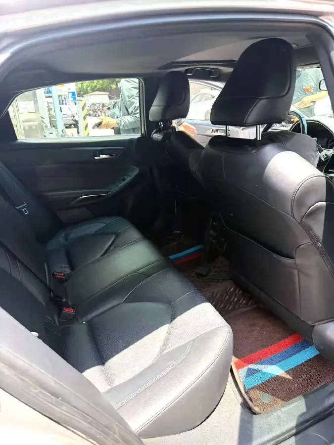 2022 Toyota Avalon 2.5L 209HP L4 8AT,autocango,china used car exporter,china ev exporter,chinese used car exporter,chinese used ev exporter