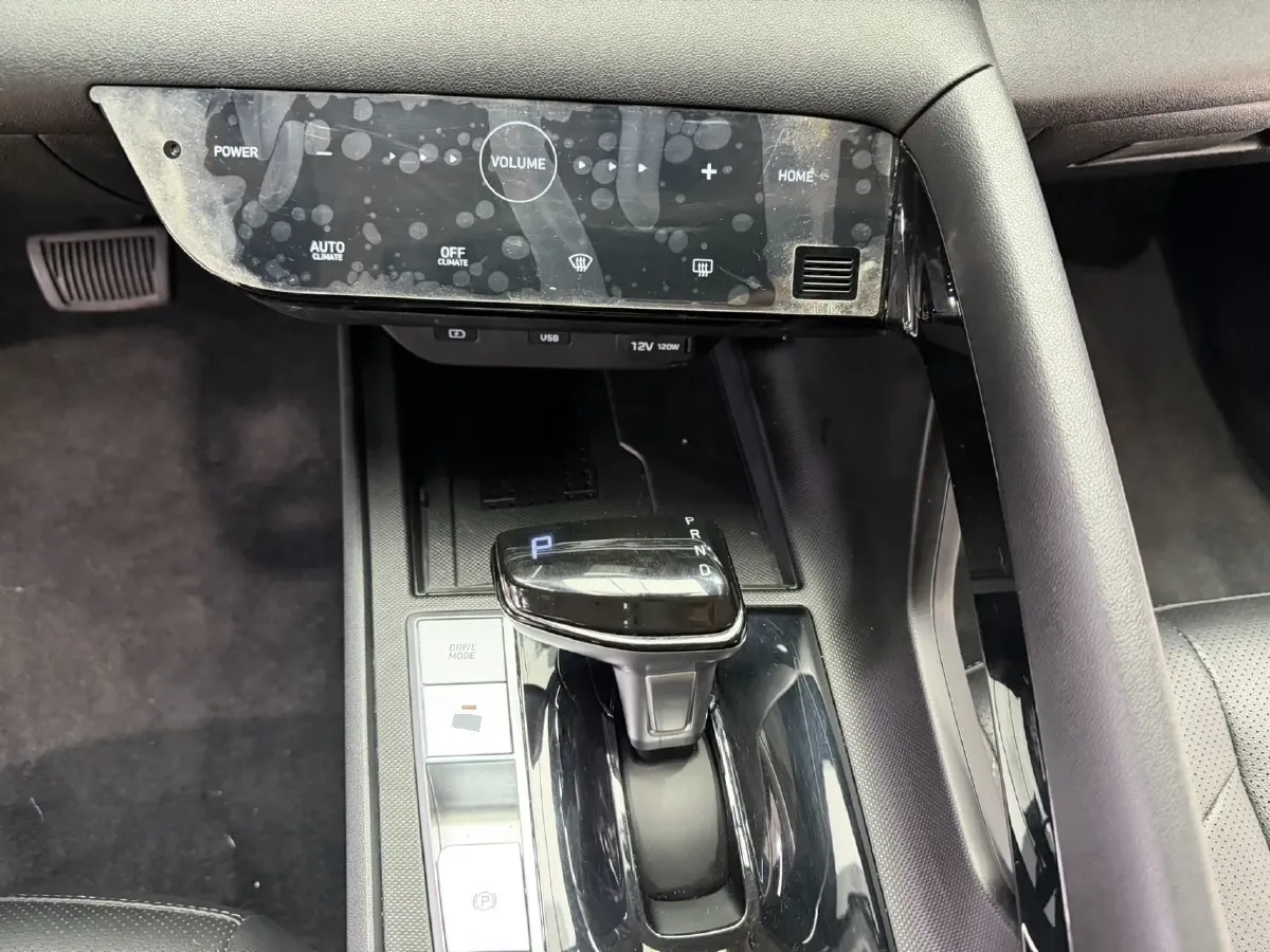 2023 Hyundai Elantra 1.5L 115HP L4 CVT,autocango,china used car exporter,china ev exporter,chinese used car exporter,chinese used ev exporter
