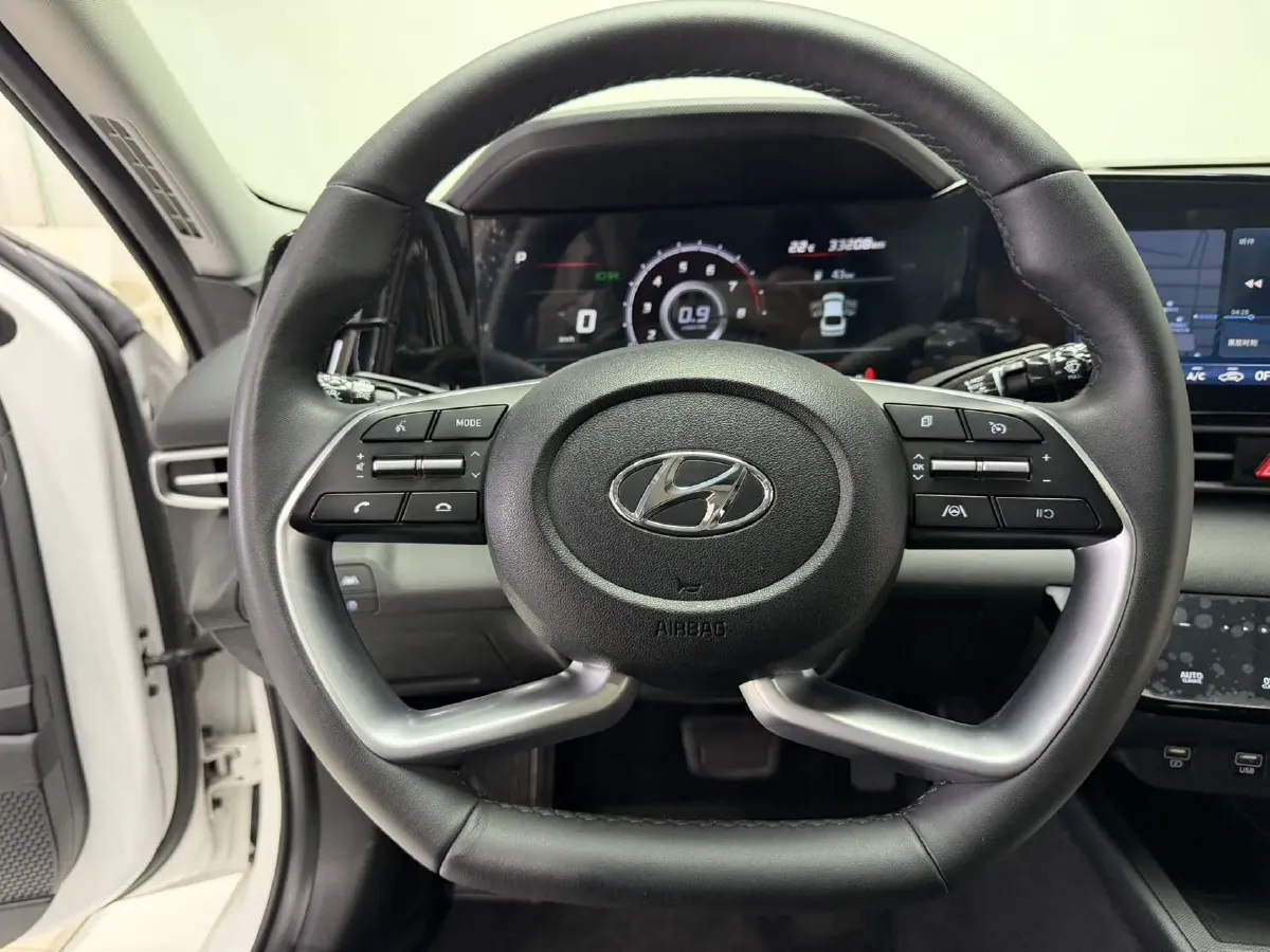 2023 Hyundai Elantra 1.5L 115HP L4 CVT,autocango,china used car exporter,china ev exporter,chinese used car exporter,chinese used ev exporter