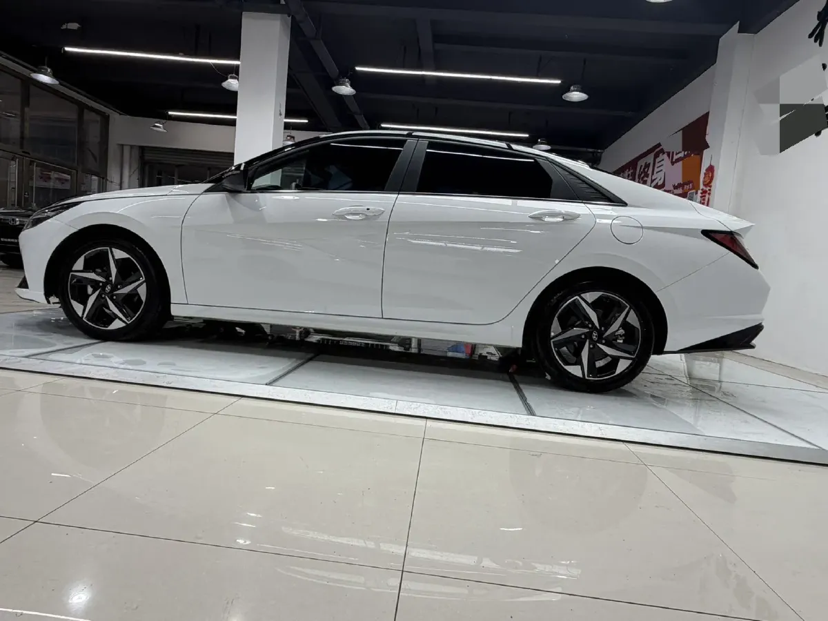 2023 Hyundai Elantra 1.5L 115HP L4 CVT,autocango,china used car exporter,china ev exporter,chinese used car exporter,chinese used ev exporter