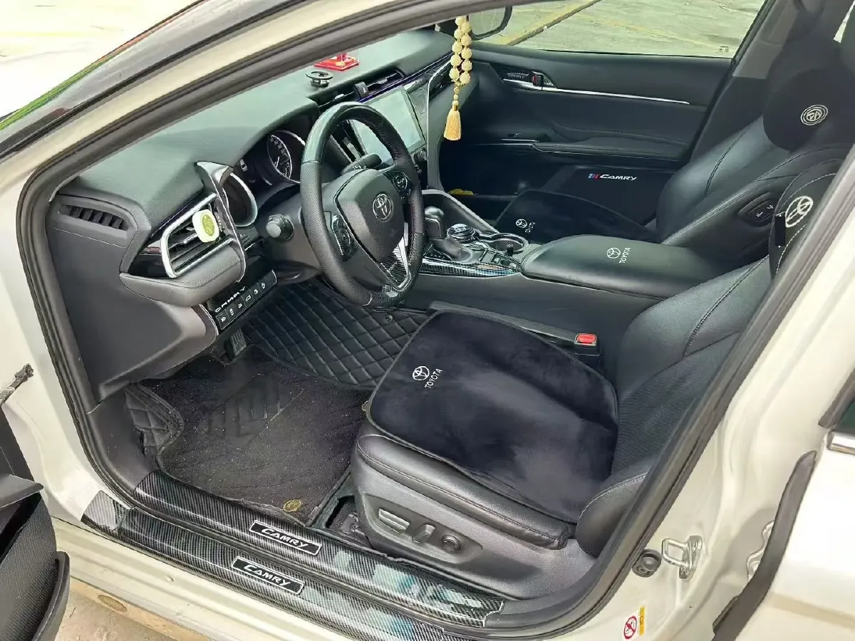 2018 Toyota Camry 2.0L 169HP L4 6AT,autocango,china used car exporter,china ev exporter,chinese used car exporter,chinese used ev exporter