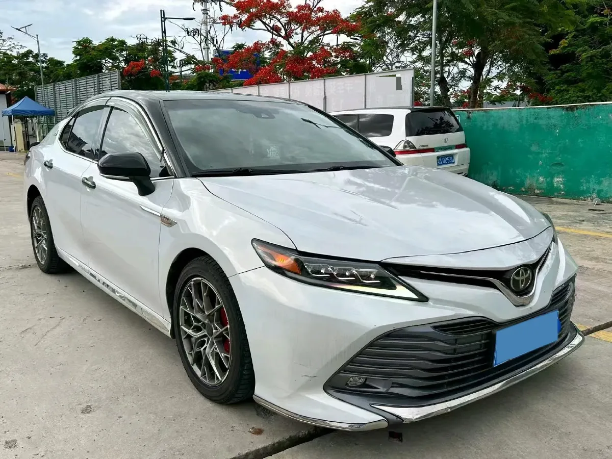 2018 Toyota Camry 2.0L 169HP L4 6AT,autocango,china used car exporter,china ev exporter,chinese used car exporter,chinese used ev exporter