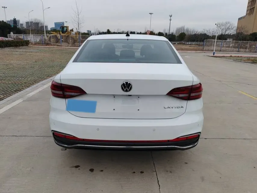 2023 Volkswagen Lavida 1.5L 110HP L4 6AT,autocango,china used car exporter,china ev exporter,chinese used car exporter,chinese used ev exporter