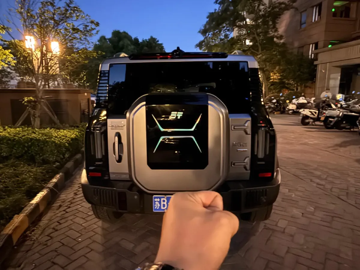 2024 Jetour Traveller 2.0T 254HP L4 7DCT,autocango,china used car exporter,china ev exporter,chinese used car exporter,chinese used ev exporter
