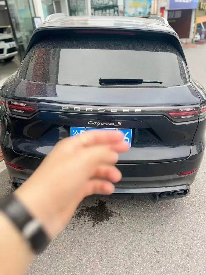 2022 Porsche Cayenne 3.0T 340HP V6 8AT,autocango,china used car exporter,china ev exporter,chinese used car exporter,chinese used ev exporter