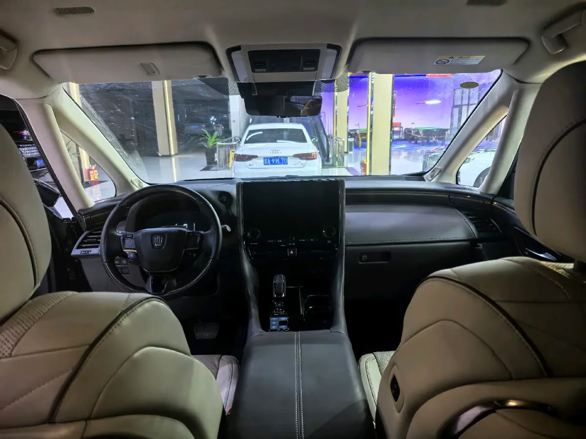 2025 Toyota Alphard 2.5L 190HP L4 E-CVT Hybrid,autocango,china used car exporter,china ev exporter,chinese used car exporter,chinese used ev exporter