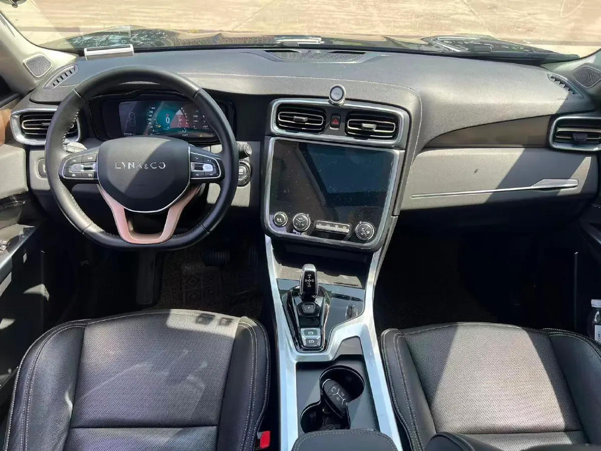 2017 Foton Sauvana 2.0T 218HP L4 6AT,autocango,china used car exporter,china ev exporter,chinese used car exporter,chinese used ev exporter