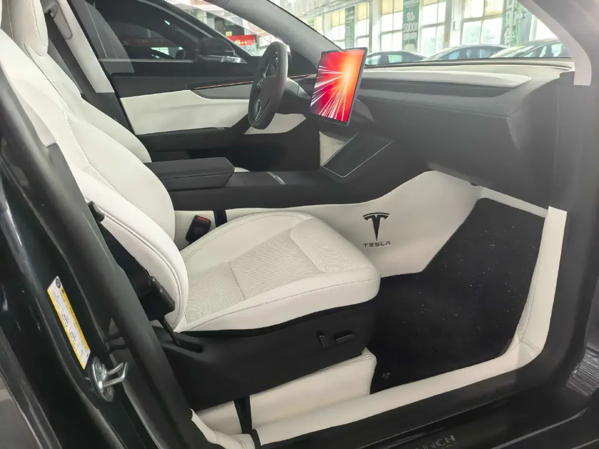 2025 Tesla Model Y BEV 78.4KWH,autocango,china used car exporter,china ev exporter,chinese used car exporter,chinese used ev exporter