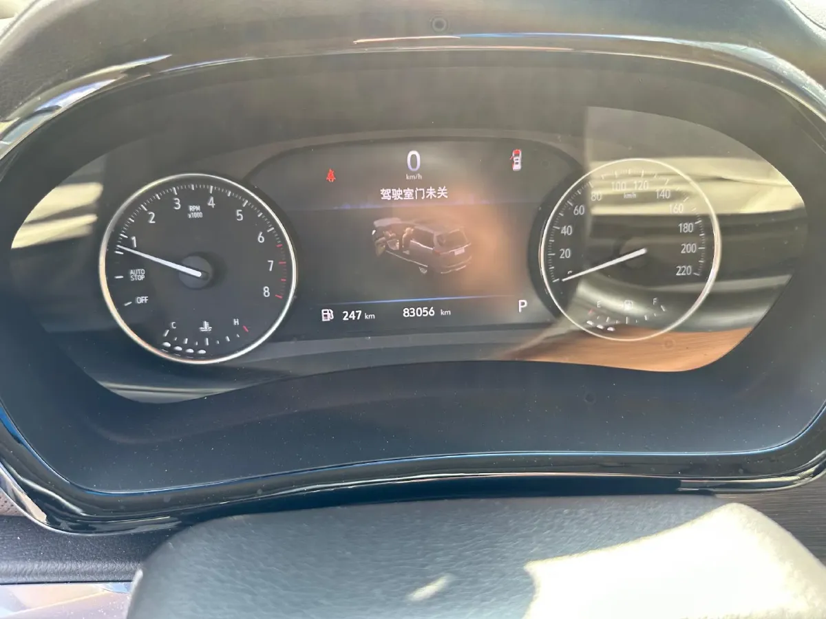 2021 Buick GL8 2.0T 237HP L4 9AT,autocango,china used car exporter,china ev exporter,chinese used car exporter,chinese used ev exporter