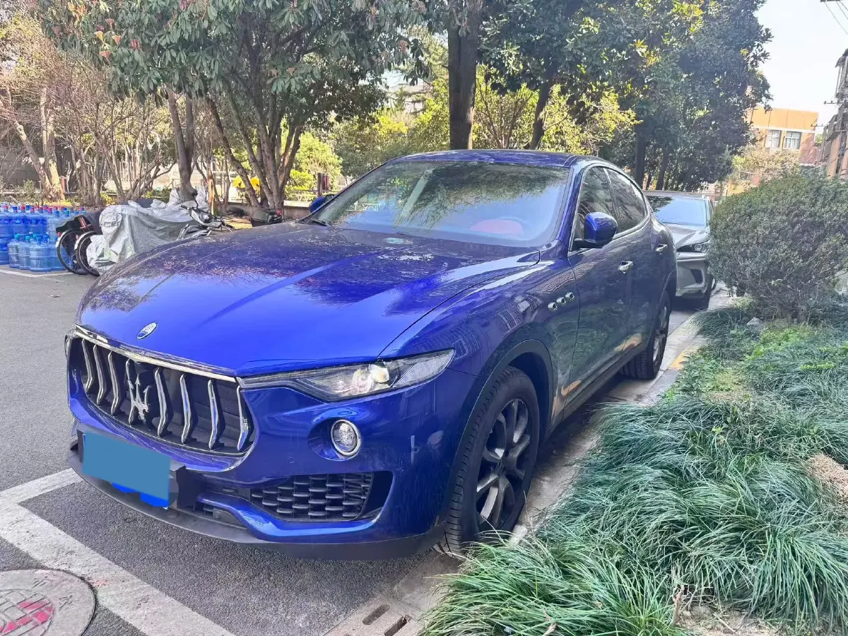 2021 Maserati Levante 3.0T 350HP V6 8AT,autocango,china used car exporter,china ev exporter,chinese used car exporter,chinese used ev exporter
