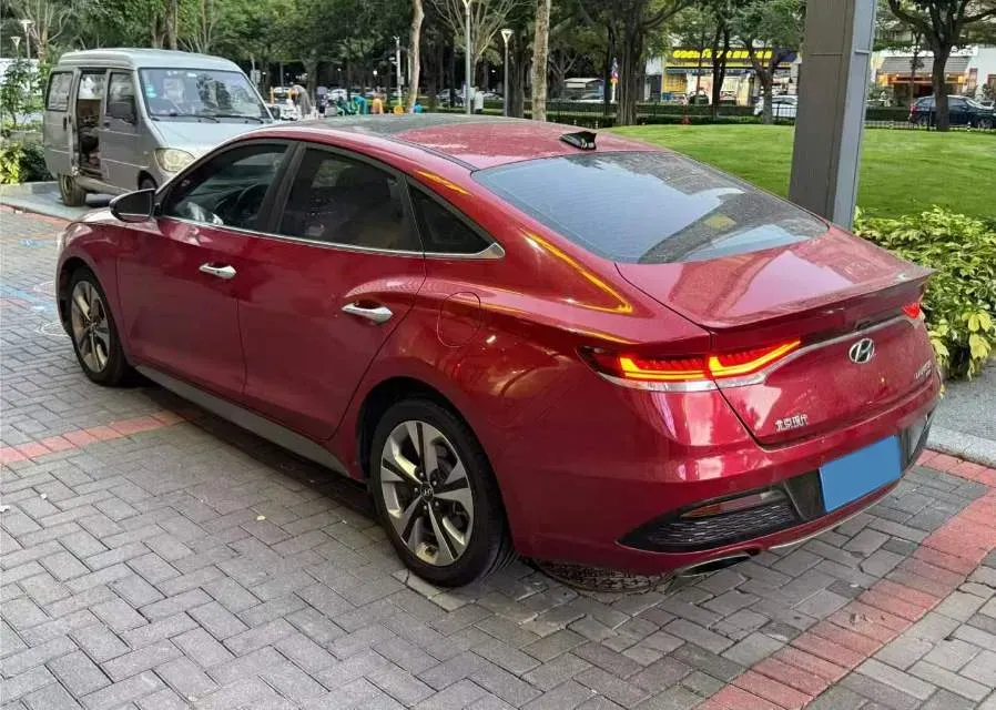 2019 Hyundai La Festa 1.6T 204HP L4 7DCT,autocango,china used car exporter,china ev exporter,chinese used car exporter,chinese used ev exporter