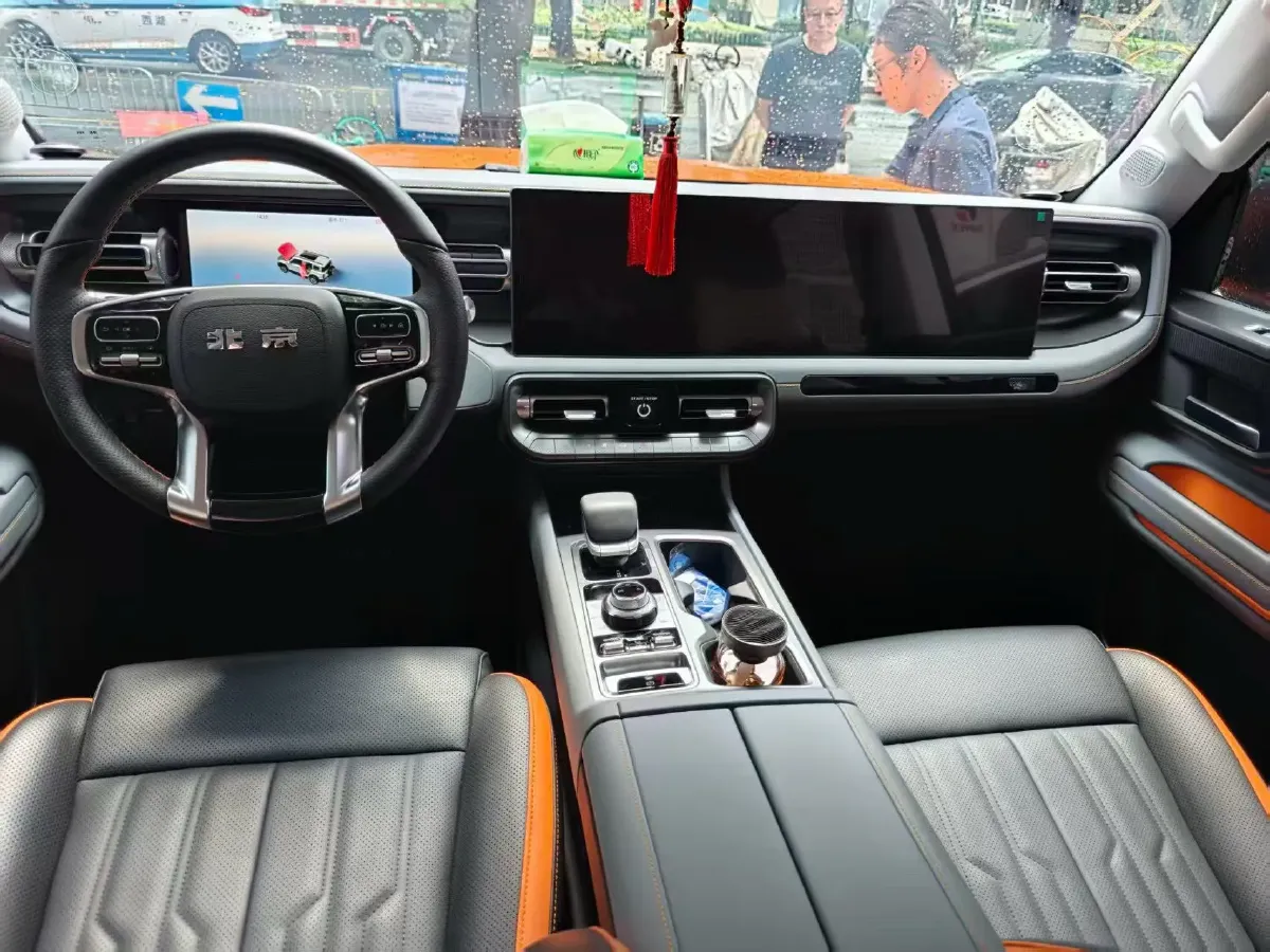 2024 Beijing BJ40 2.0T 245HP L4 8AT,autocango,china used car exporter,china ev exporter,chinese used car exporter,chinese used ev exporter