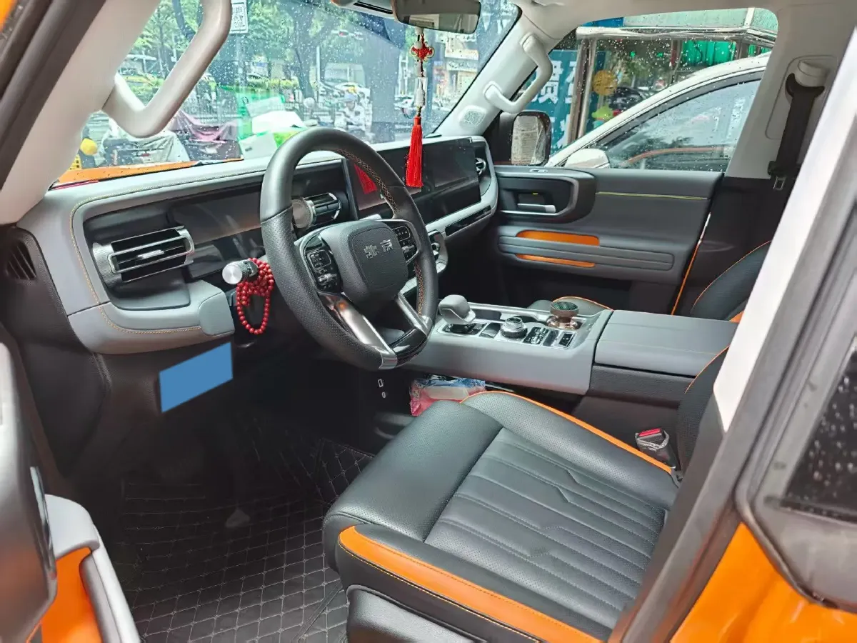 2024 Beijing BJ40 2.0T 245HP L4 8AT,autocango,china used car exporter,china ev exporter,chinese used car exporter,chinese used ev exporter