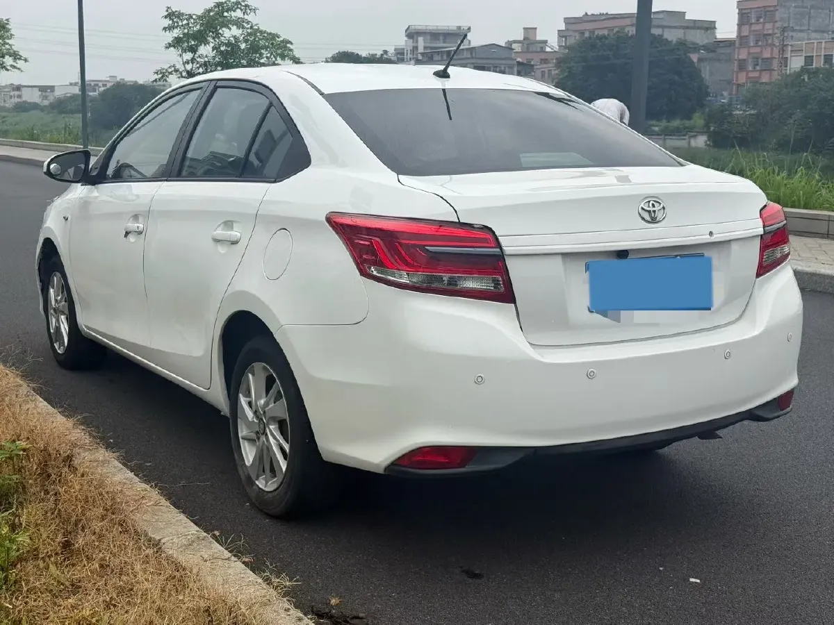 2020 Toyota Yaris L 1.5L 110HP L4 CVT,autocango,china used car exporter,china ev exporter,chinese used car exporter,chinese used ev exporter