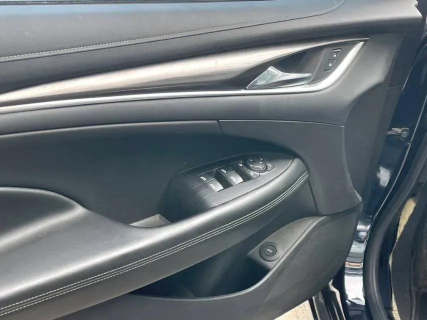 2021 Buick Larcosse 2.0T 237HP L4 9AT,autocango,china used car exporter,china ev exporter,chinese used car exporter,chinese used ev exporter