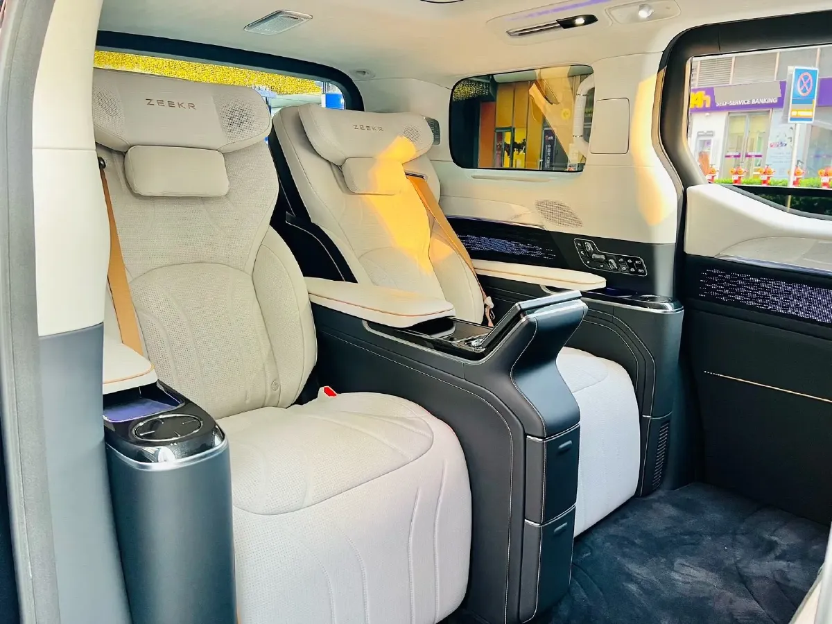 2024 Zeekr 009 BEV 108KWH,autocango,china used car exporter,china ev exporter,chinese used car exporter,chinese used ev exporter