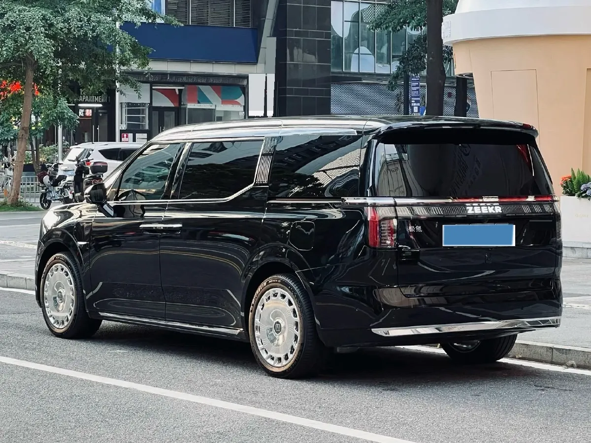 2024 Zeekr 009 BEV 108KWH,autocango,china used car exporter,china ev exporter,chinese used car exporter,chinese used ev exporter