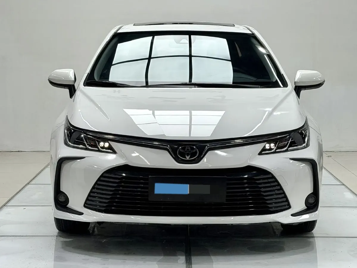 2021 Toyota Corolla 1.2T 116HP L4 CVT,autocango,china used car exporter,china ev exporter,chinese used car exporter,chinese used ev exporter