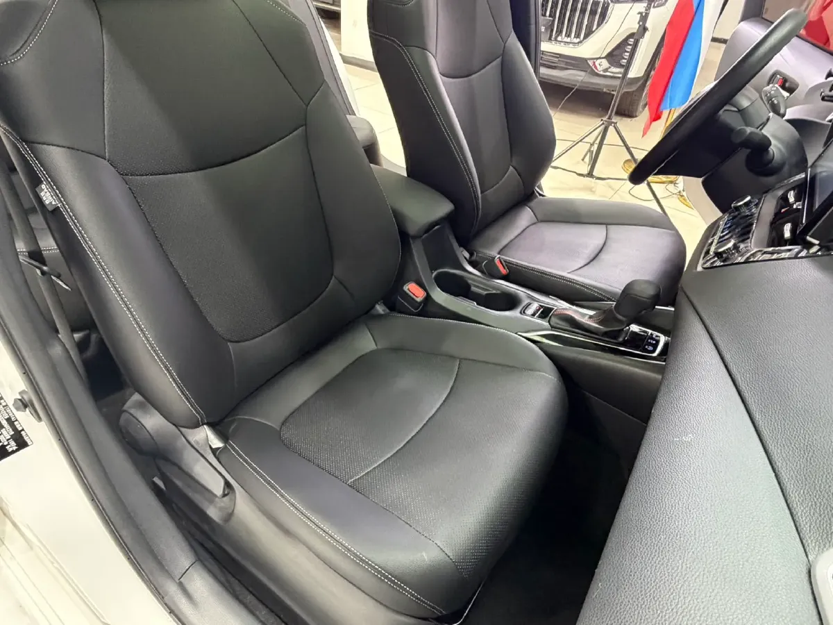 2021 Toyota Corolla 1.2T 116HP L4 CVT,autocango,china used car exporter,china ev exporter,chinese used car exporter,chinese used ev exporter