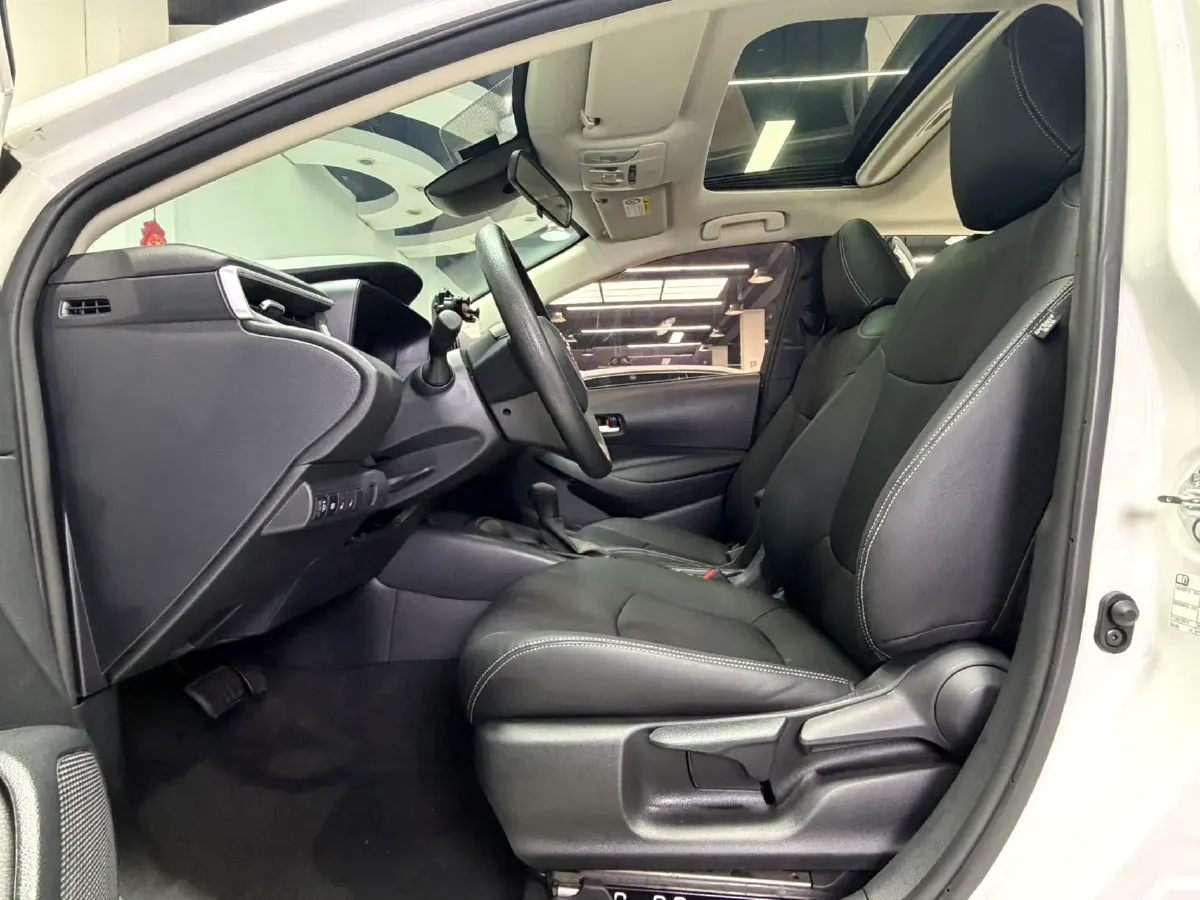 2021 Toyota Corolla 1.2T 116HP L4 CVT,autocango,china used car exporter,china ev exporter,chinese used car exporter,chinese used ev exporter