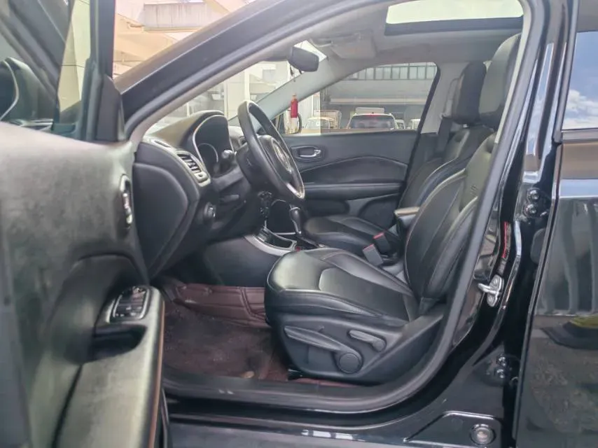 2017 Jeep Compass 1.4T 165HP L4 7DCT,autocango,china used car exporter,china ev exporter,chinese used car exporter,chinese used ev exporter