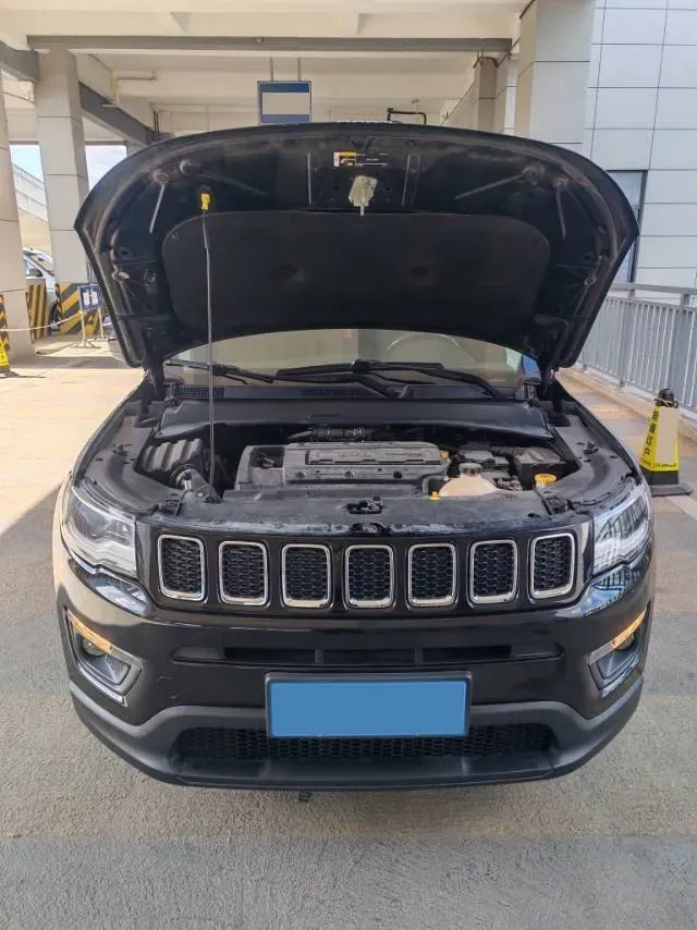 2017 Jeep Compass 1.4T 165HP L4 7DCT,autocango,china used car exporter,china ev exporter,chinese used car exporter,chinese used ev exporter
