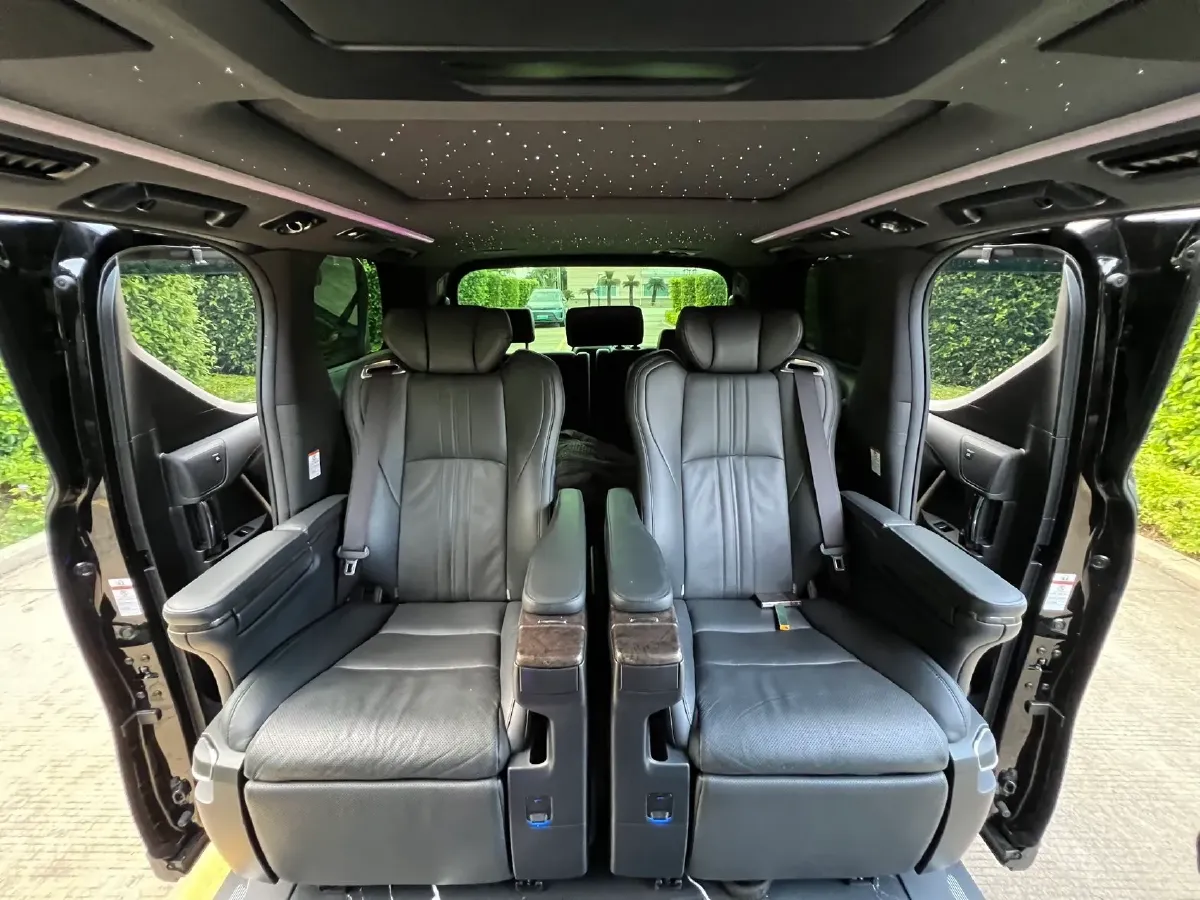2021 Toyota Alphard 2.5L 117HP L4 E-CVT Hybrid,autocango,china used car exporter,china ev exporter,chinese used car exporter,chinese used ev exporter