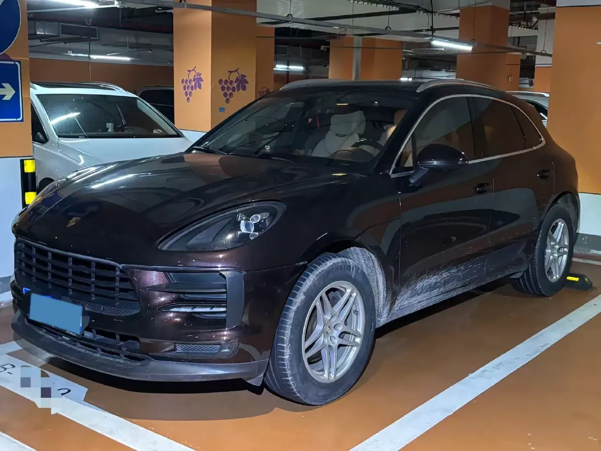 2018 Porsche Macan 2.0T 252HP L4 7DCT,autocango,china used car exporter,china ev exporter,chinese used car exporter,chinese used ev exporter