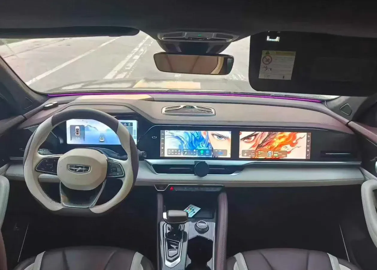 2021 Geely Monjaro 2.0T 218HP L4 7DCT,autocango,china used car exporter,china ev exporter,chinese used car exporter,chinese used ev exporter
