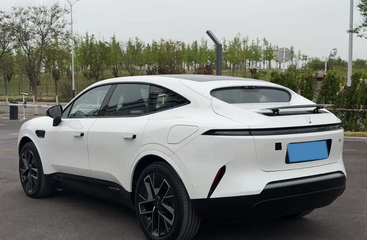 2025 Avatr 11 1.5T 156HP L4 REEV 39.05KWH,autocango,china used car exporter,china ev exporter,chinese used car exporter,chinese used ev exporter