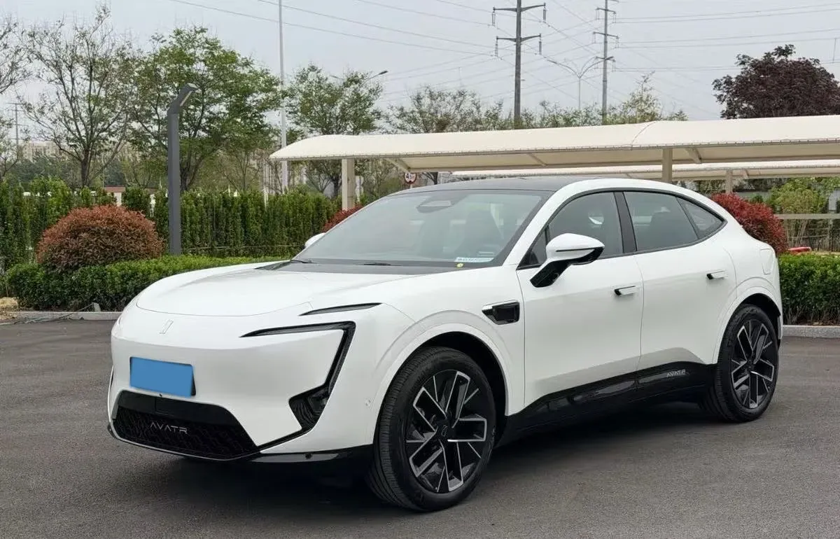 2025 Avatr 11 1.5T 156HP L4 REEV 39.05KWH,autocango,china used car exporter,china ev exporter,chinese used car exporter,chinese used ev exporter