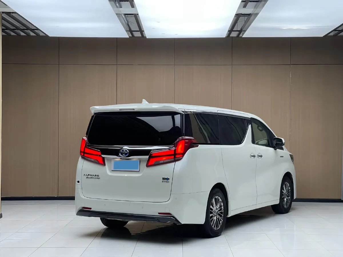 2018 Toyota Alphard 3.5L 301HP V6 8AT,autocango,china used car exporter,china ev exporter,chinese used car exporter,chinese used ev exporter