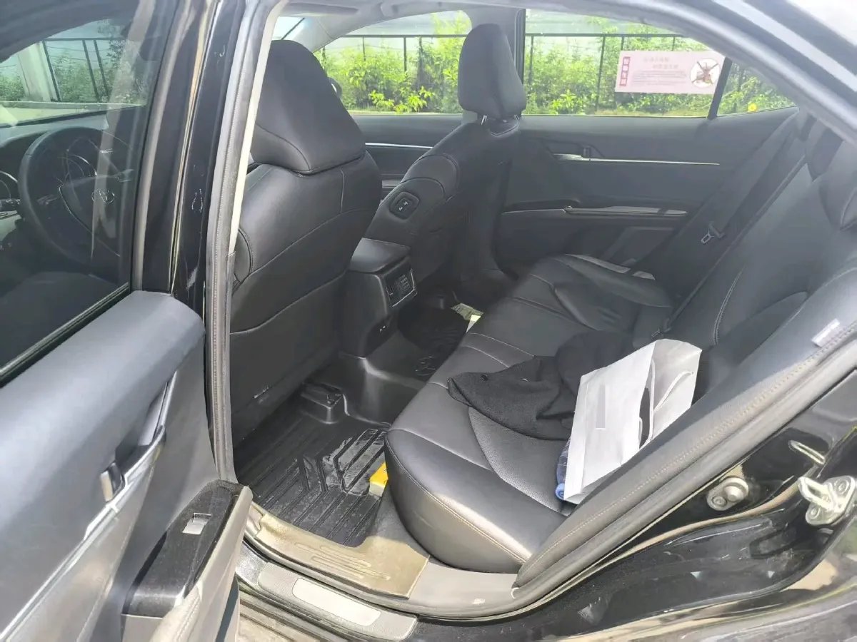 2021 Toyota Camry 2.0L 178HP L4 CVT,autocango,china used car exporter,china ev exporter,chinese used car exporter,chinese used ev exporter