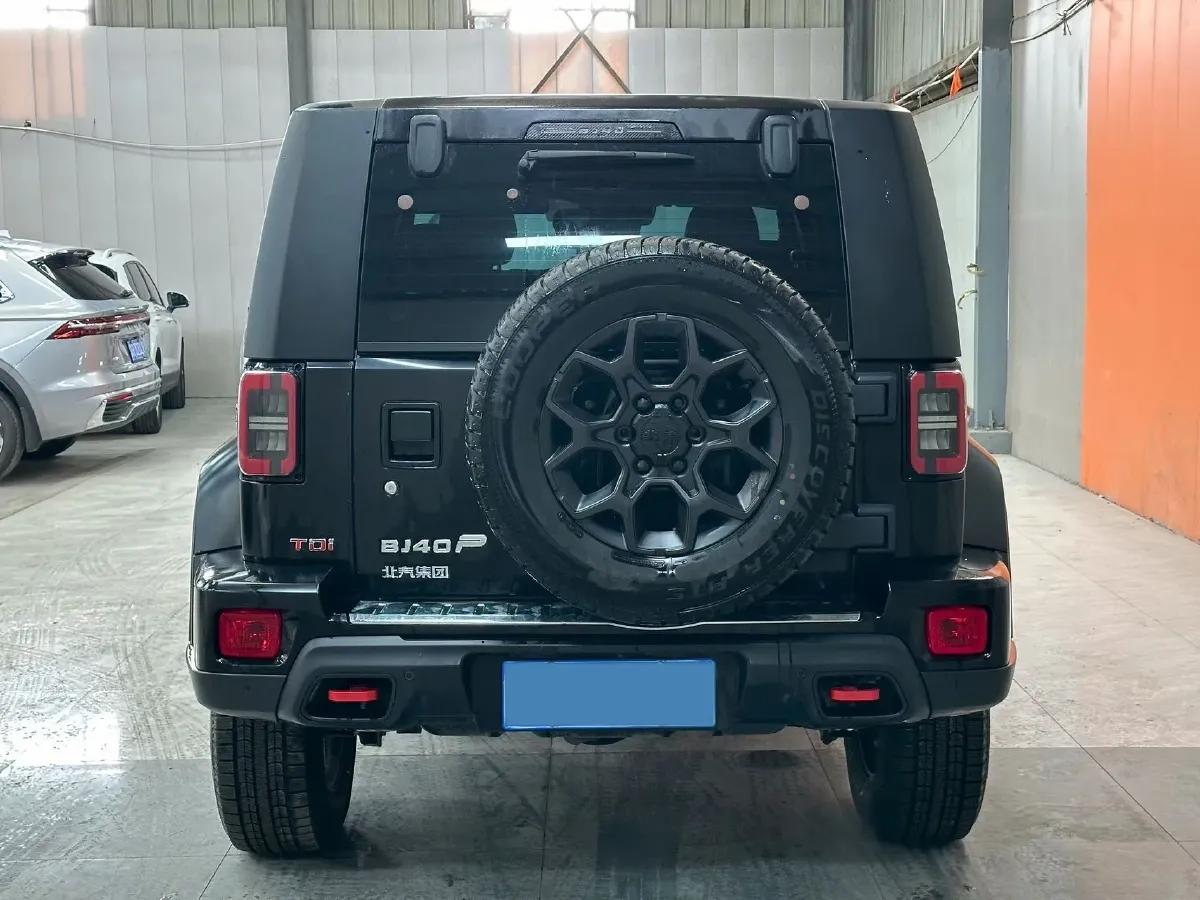 2021 Beijing BJ40 2.0T 163HP L4 8AT,autocango,china used car exporter,china ev exporter,chinese used car exporter,chinese used ev exporter