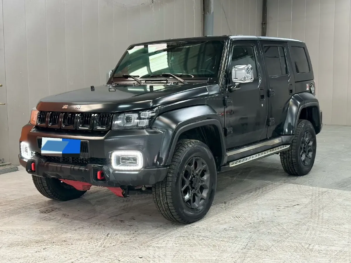 2021 Beijing BJ40 2.0T 163HP L4 8AT,autocango,china used car exporter,china ev exporter,chinese used car exporter,chinese used ev exporter