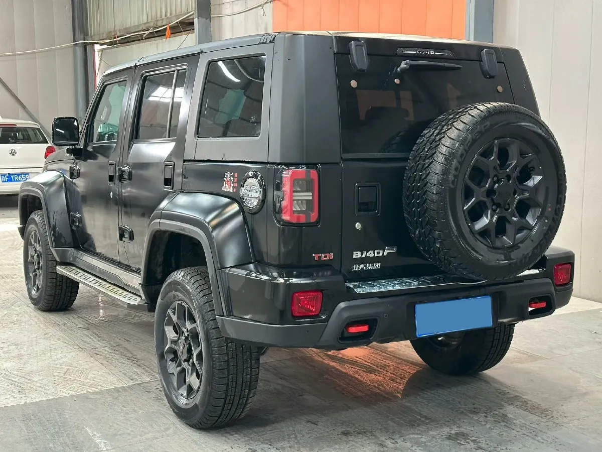 2021 Beijing BJ40 2.0T 163HP L4 8AT,autocango,china used car exporter,china ev exporter,chinese used car exporter,chinese used ev exporter
