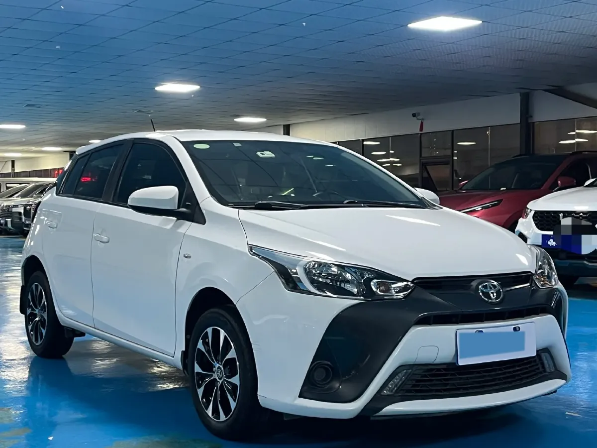 2016 Hyundai Verna 1.4L 100HP L4 6AT,autocango,china used car exporter,china ev exporter,chinese used car exporter,chinese used ev exporter