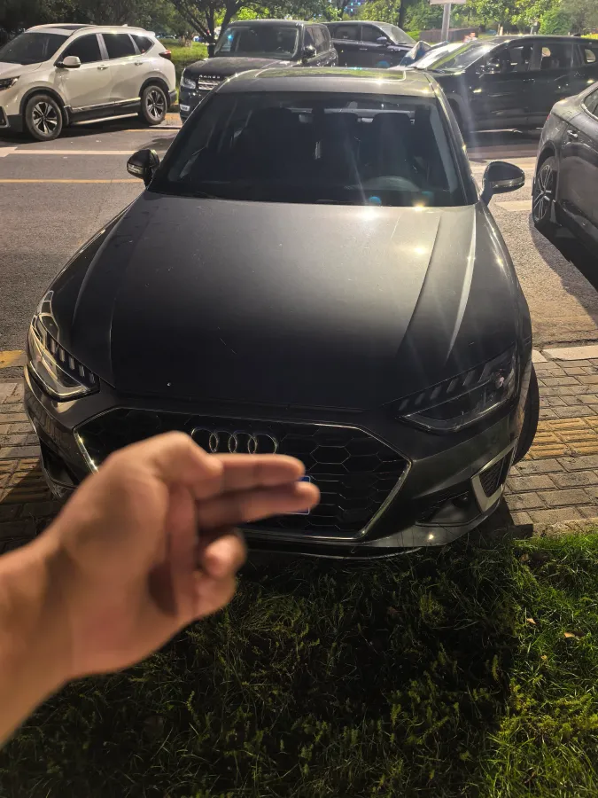 2020 Audi A4L 2.0T 190HP L4 7DCT,autocango,china used car exporter,china ev exporter,chinese used car exporter,chinese used ev exporter