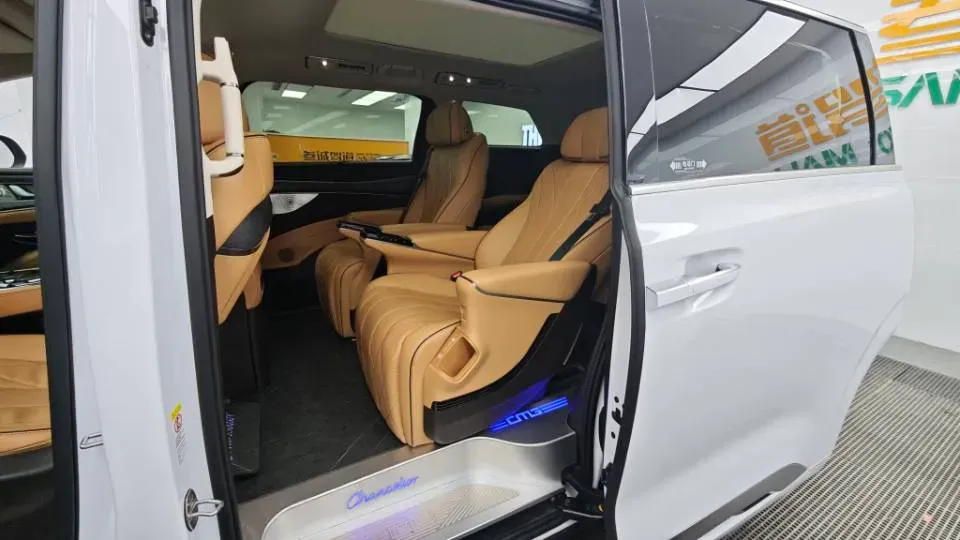 2024 Denza D9 1.5T 139HP L4 E-CVT PHEV 40KWH,autocango,china used car exporter,china ev exporter,chinese used car exporter,chinese used ev exporter